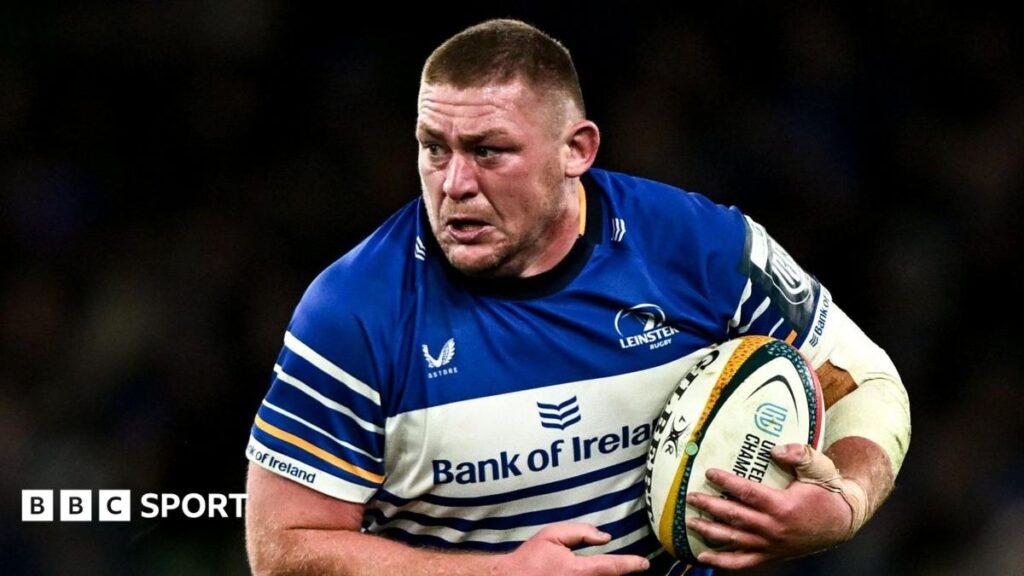 Tadhg Furlong: Ireland prop cleared of groin grab by disciplinary committee